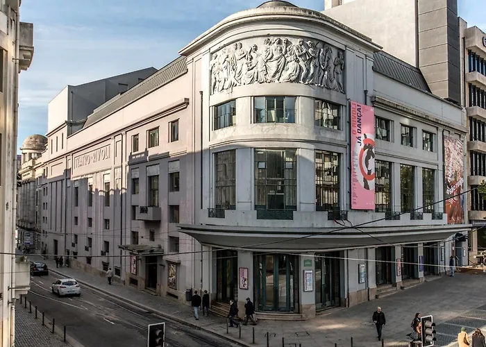 波尔图市中心百夏公寓 *